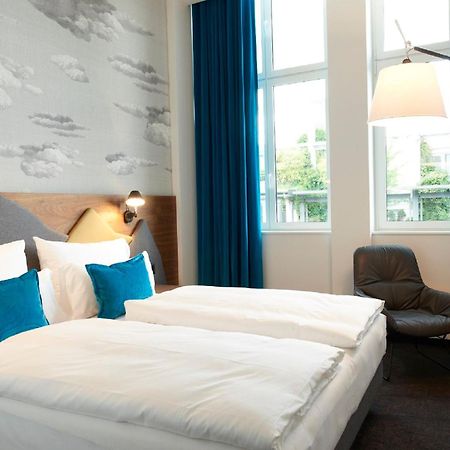 Motel One Zuerich Exterior photo