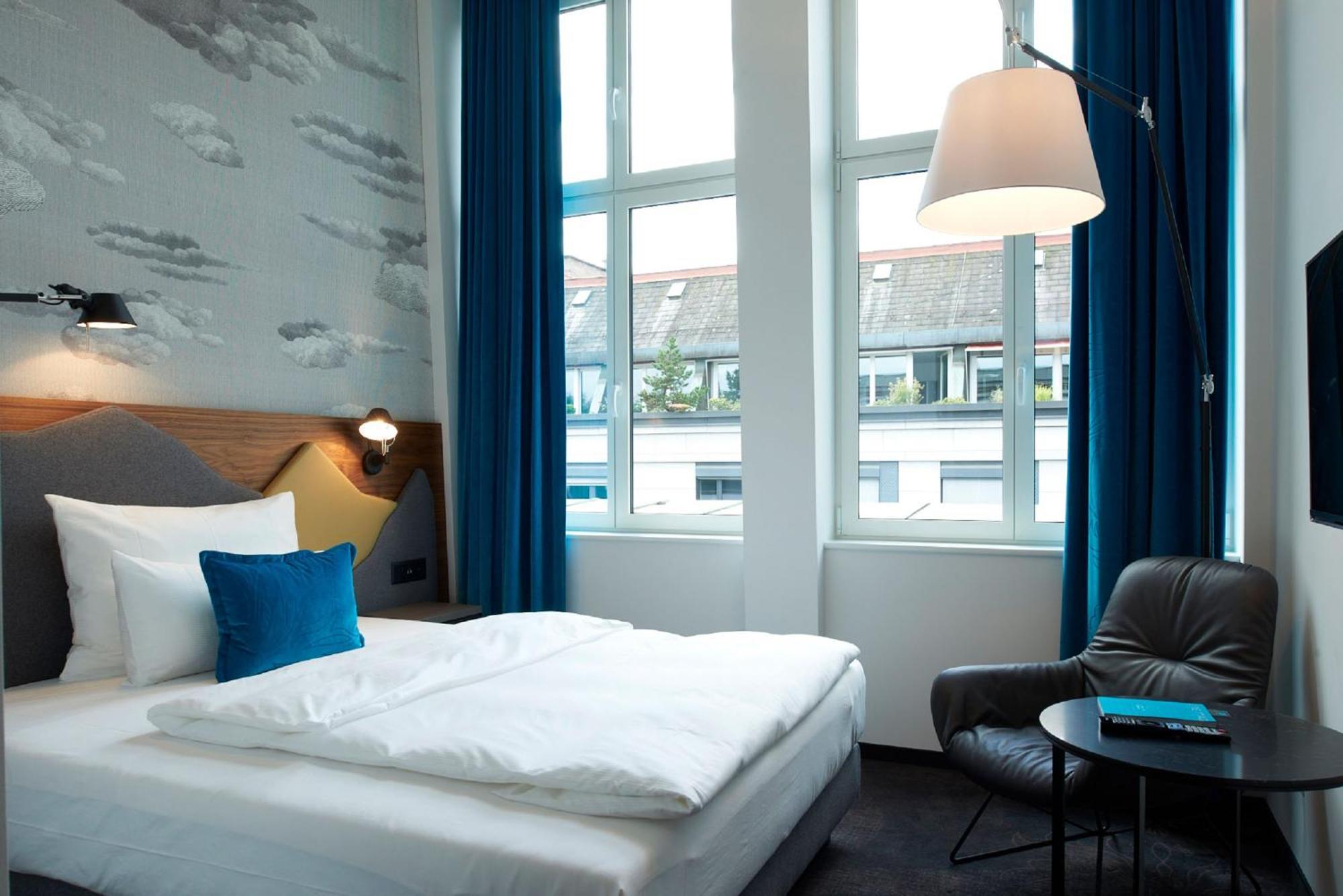 Motel One Zuerich Exterior photo